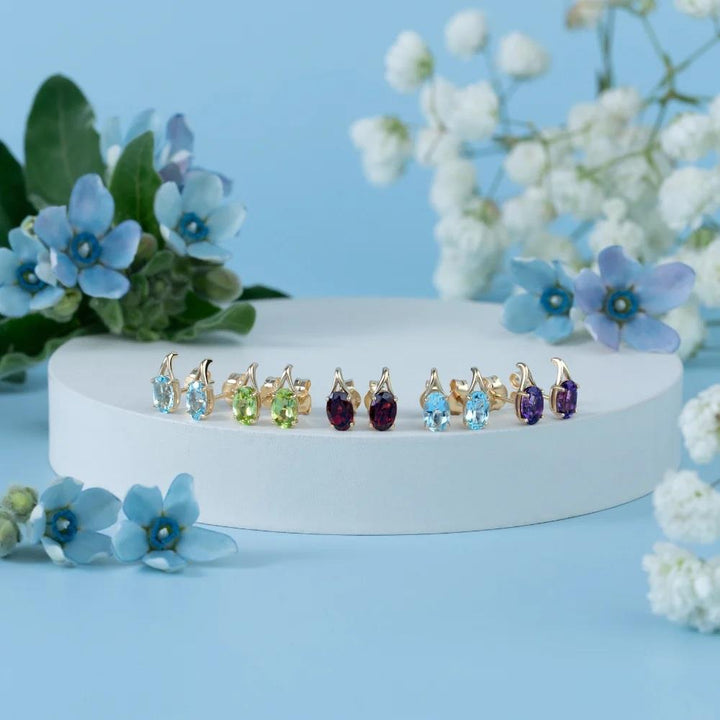 Classic Oval Amethyst Stud Earrings in 9ct Yellow Gold 7x5mm