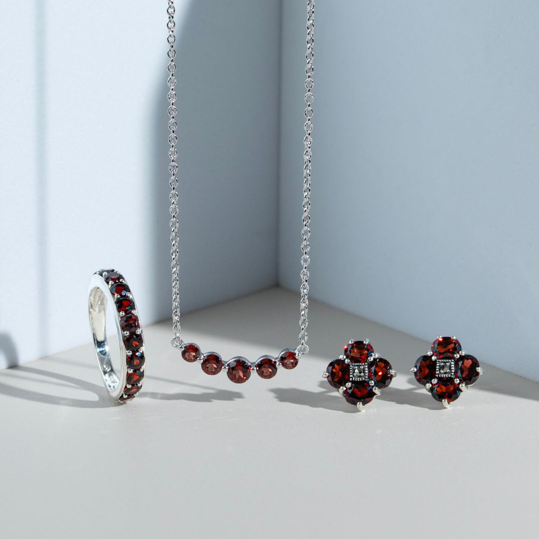 Classic Round Garnet Five Stone Gradient Ring & Necklace Set in 925 Sterling Silver