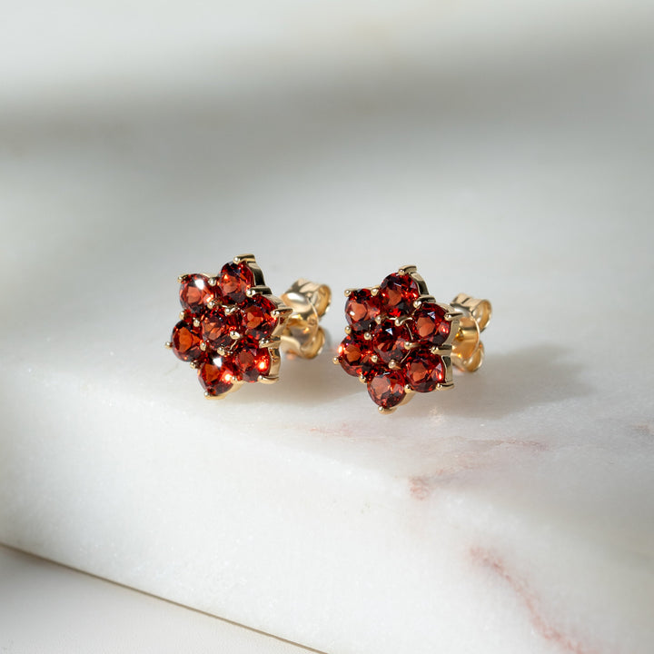 Floral Round Garnet Cluster Stud Earrings in 9ct Yellow Gold