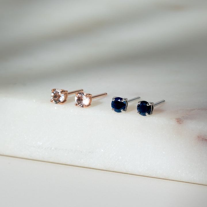 Classic Round Dark Blue Sapphire Stud Earrings in 9ct White Gold 3.5mm