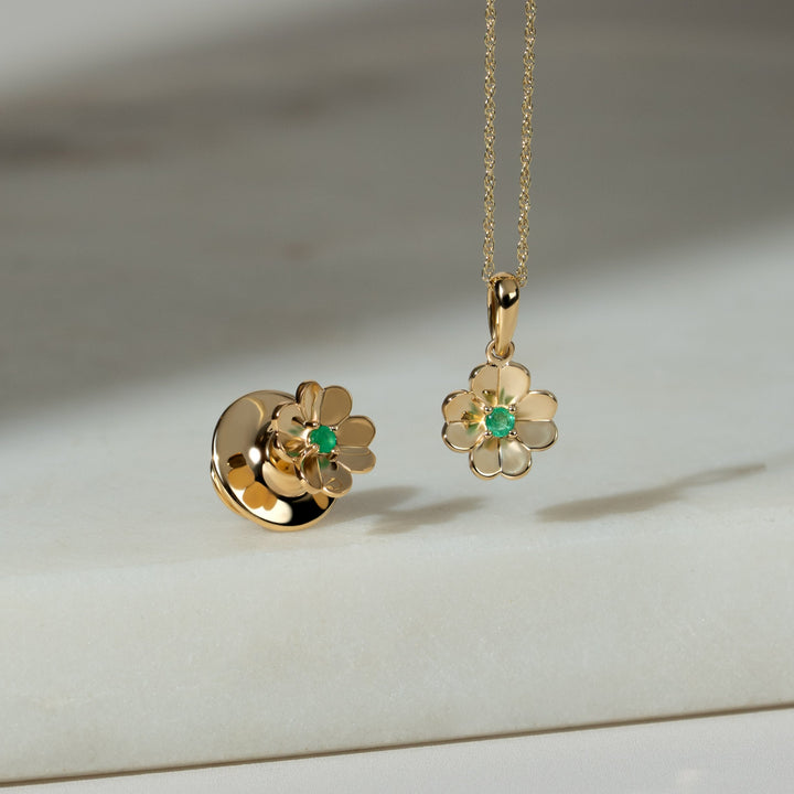 Gardenia Emerald Clover Pendant Necklace In 9ct Yellow Gold
